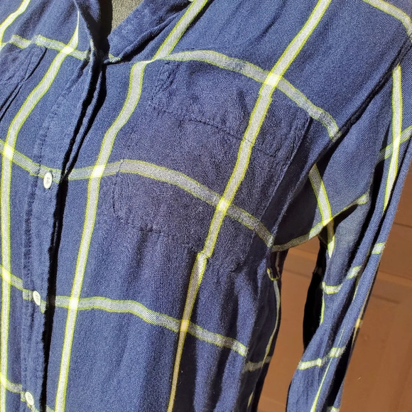 Stylus Blue White Lime Green Plaid Flannel Buttondown Top Women's Size Medium - Picture 11 of 15